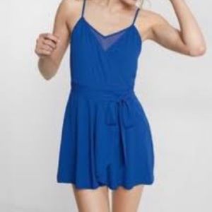 Express Flowy Romper ‼️must bundle no discount‼️